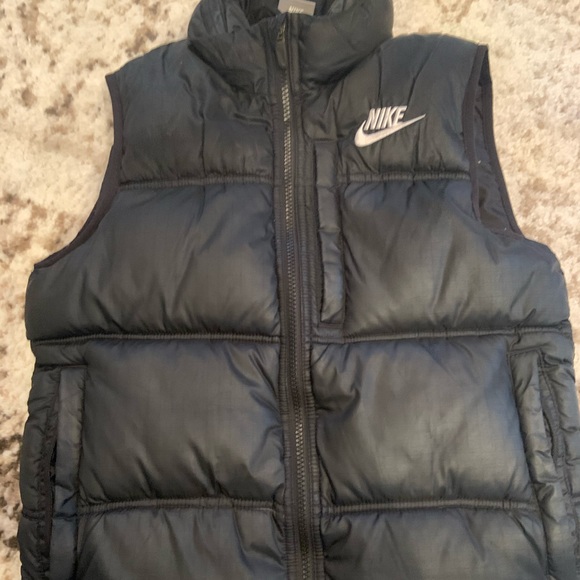 nike down vest